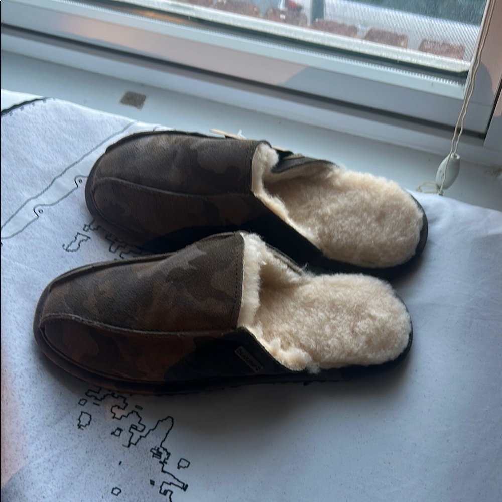 BearPaw fuzzy slippers